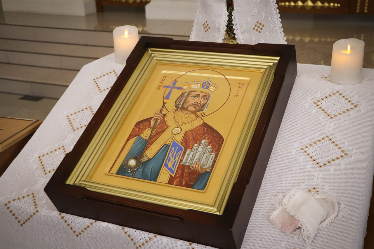 У Стрийській єпархії перебуває ікона з мощами святого рівноапостольного князя Володимира У Стрийській єпархії перебуває ікона з мощами святого рівноапостольного князя Володимира