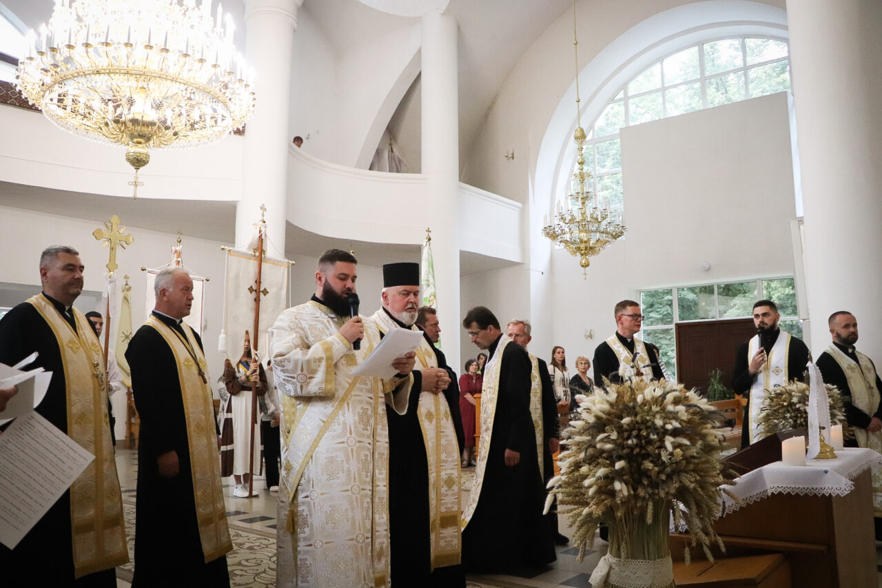 У Стрийській єпархії перебуває ікона з мощами святого рівноапостольного князя Володимира У Стрийській єпархії перебуває ікона з мощами святого рівноапостольного князя Володимира