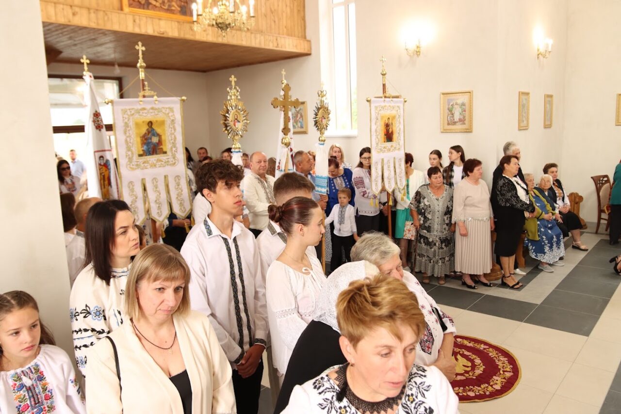 Владика Тарас освятив новий храм Положення Пояса Пресвятої Богородиці в м. Стрию Владика Тарас освятив новий храм Положення Пояса Пресвятої Богородиці в м. Стрию
